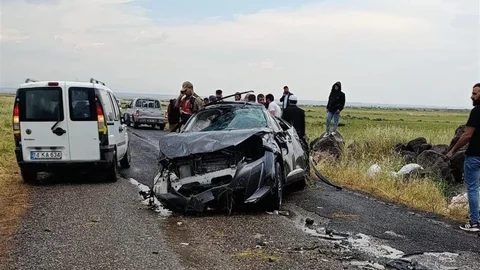 Diyarbakır'da Trafik Kazası Görüntülendi