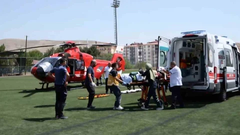 84 Yaşındaki Hasta Helikopterle Malatya'ya Taşındı