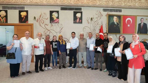 Aksu'da 12 Kişi Tapularına Kavuştu