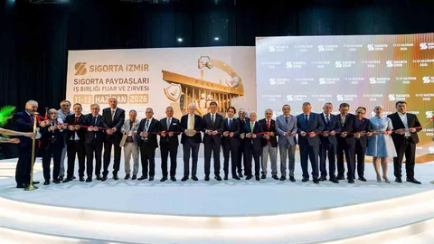 İzmir'de Sigorta Sektörü Bir Araya Geldi