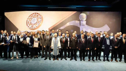 Konya'da Akademi Ödülleri Töreni Yapıldı