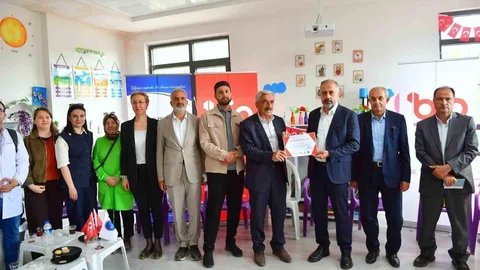 Van'da Üniversite-Köy Buluşmaları Yapıldı