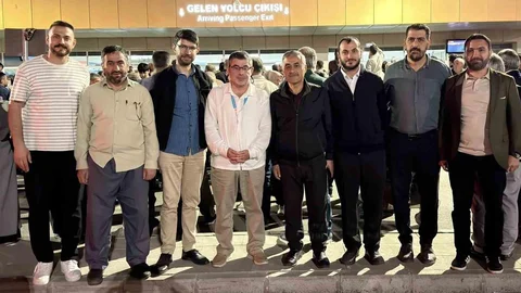 Van'da Hacıların Coşkulu Karşılaması