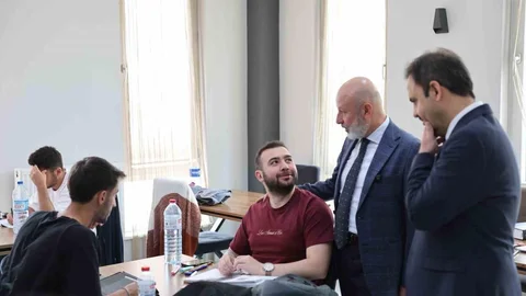 Kayseri'de Öğrencilere Başarı Dileği