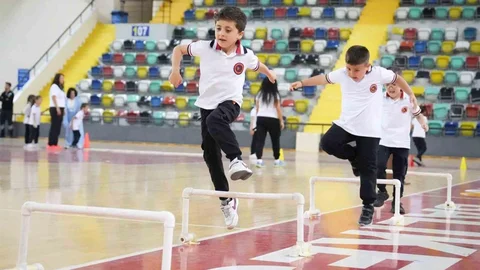 Balıkesir'de Geleneksel Oyunlar Şenliği Bitti