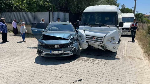 Antalya’da Okul Servisi Kazası