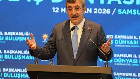 Cumhurbaşkanı Yardımcısı Samsun'da Açıklamalarda Bulundu