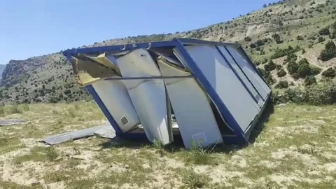 Tunceli'de Şiddetli Rüzgar Etkili Oldu