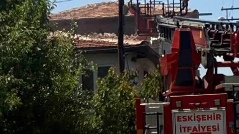 Eskişehir'de Çocuk Yangın Çıkardı