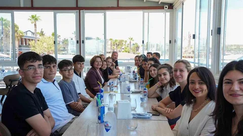 Didim'de Öğrencilere Moral Etkinliği