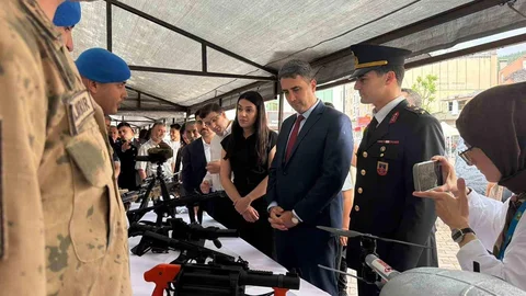 Bucak’ta Jandarma Kutlaması