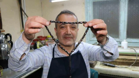 Erzurum'da Balık Taneli Tespih Üretildi