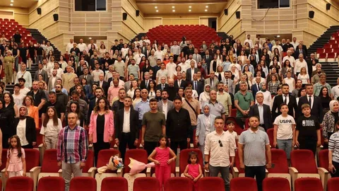 Erciyes Üniversitesi'nde Başarı Ödülleri Verildi