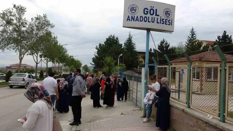 Kastamonu'da LGS Sınavı Heyecanı Başladı