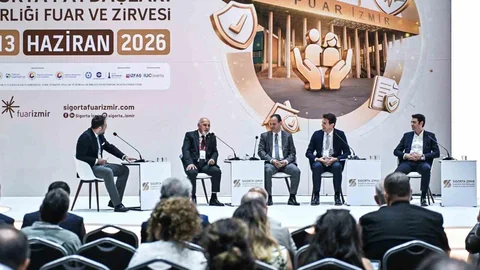 Sigorta İzmir'de Gelecek Konuları Tartışıldı
