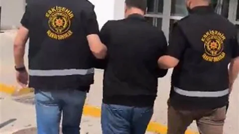 Eskişehir'de 24 Yıl Hapis Cezası Olan Şüpheli Yakalandı