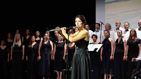 Mersin'de Sanat Dolu Bir Gece