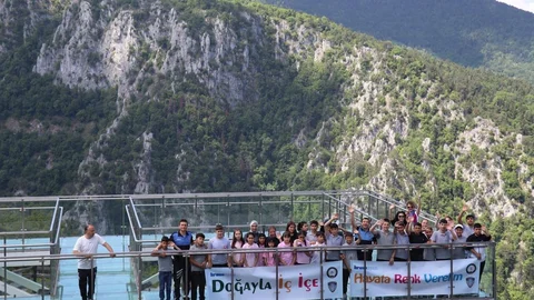 Kastamonu'da Öğrenciler Seyir Terasını Ziyaret Etti