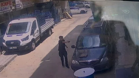 Bursa'da Yan Bakma Nedeniyle Silahlı Saldırı