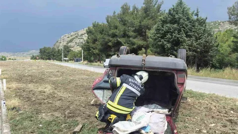 Burdur'da Otomobil Takla Attı