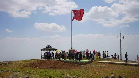 Cudi Dağı'nda Şehit Aileleri Buluştu