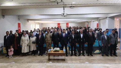 Çaldıran'da Kur'an Kursu Mezuniyet Töreni