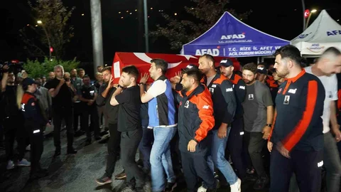 Rize'de AFAD Personeli İçin Tören Düzenlendi