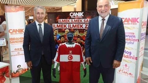 Canik'te Kadınlardan A Milli Takıma Destek