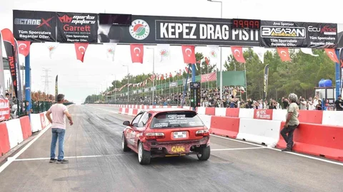 Kepez’de Otodrag Şampiyonası Heyecanı