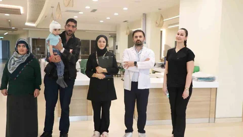Erzurum'da Biyonik Kulak Ameliyatı