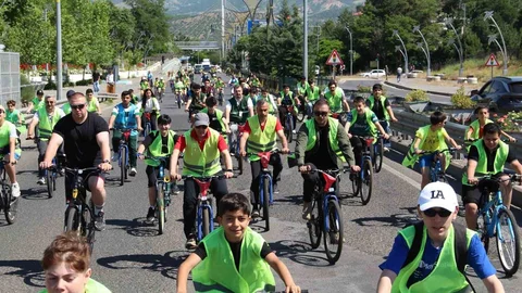 Bingöl'de Bisiklet Turu Düzenlendi