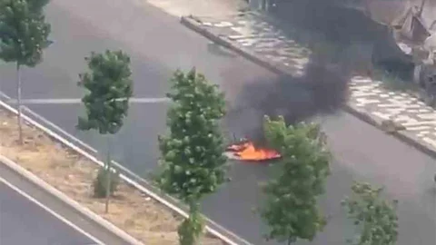 Diyarbakır'da Motosiklet Yangını