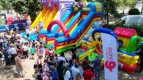 Efeler’de Çocuk Şenliği Coşkusu
