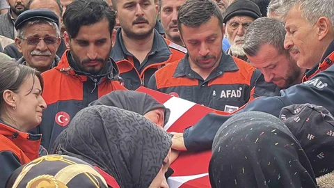 Bolu'da AFAD Personeline Veda Töreni