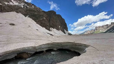 Hakkari'de Doğa Yürüyüşü Etkinliği
