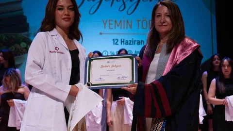 Eskişehir'de Diyetisyenlik Yemini Töreni