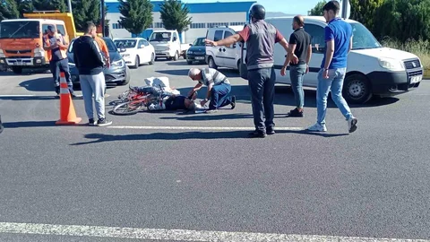 Düzce'de Bisikletli Adam Yaralandı