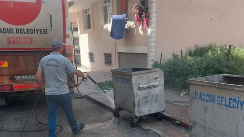 Samsun İlkadım'da Temizlik Çalışmaları Devam Ediyor