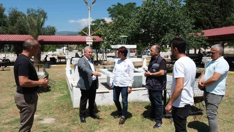 Buharkent'te Gençlik Parkı Yenileniyor