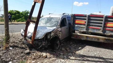 Kilis'te Hafif Ticari Araç Kazası
