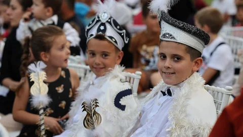 Bursa'da Sünnet Şöleni Başlıyor