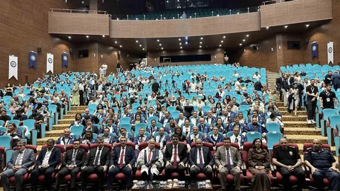 Uşak Üniversitesi Mezuniyet Töreni Gerçekleşti