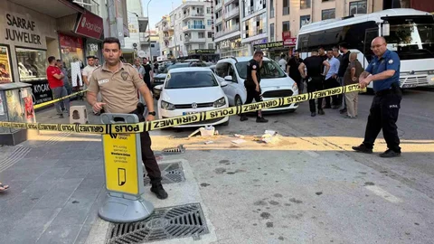 Antalya'da Doğum Günü Pastasıyla Saldırıya Uğradı