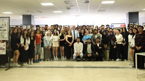 Kütahya'da Mezuniyet Sergisi Açıldı