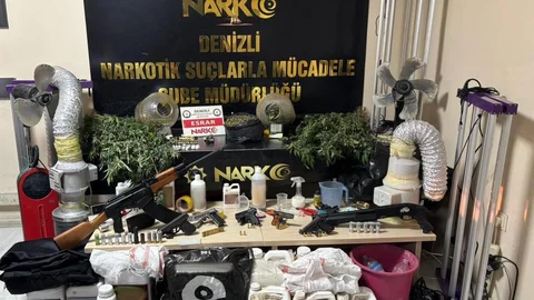Denizli’de Silah ve Uyuşturucu Ele Geçirildi