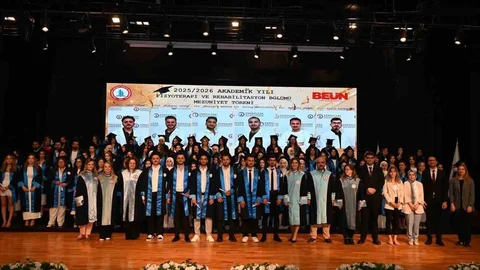 Zonguldak'ta Mezuniyet Coşkusu Var