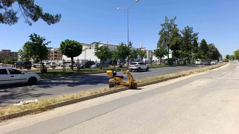 Adıyaman'da Elektrikli Motosiklet Devrildi