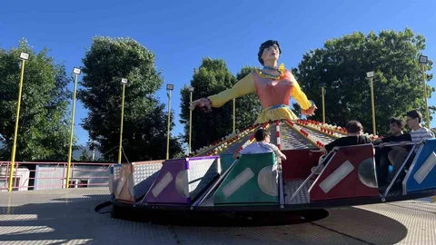 Bolu'da Otizmli Çocuğa Özel Lunapark Turu