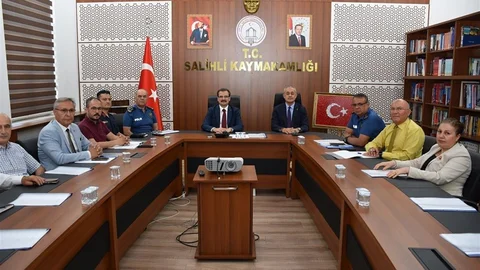 Salihli’de YKS koordinasyon toplantısı gerçekleştirildi