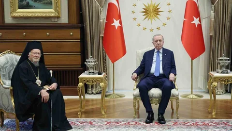 Cumhurbaşkanı Erdoğan Fener Rum Patriği Bartholomeos’u kabul etti